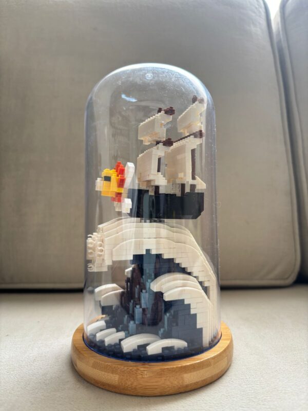 Armable del Thousand Sunny sobre Ola (1000 Piezas)